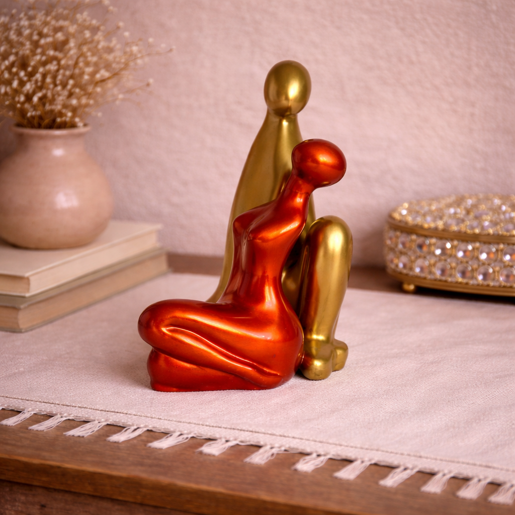 ESCULTURA "VÍNCULO ETERNO" Casa de Pueblo